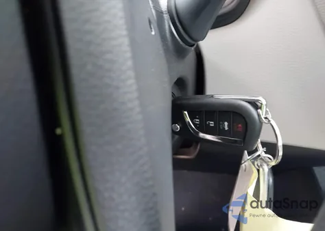 2020 Toyota Corolla Le z USA, uszkodzony, nr VIN 5YFEPRAE1LP009803